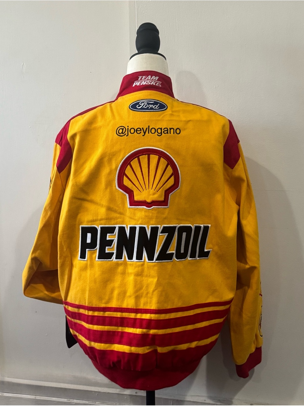 Pennzoil Shell Racing Jacket - Yellow & Red - Picture 2 of 4